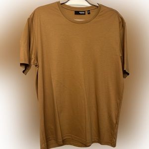 NEW without Tags! Men’s Large MURANO  liquid luxury Tee.